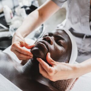 Revitalizing Facial Lagos, Luxury Facial Treatment, Hydrating Facial, Deep Cleansing Facial, Skin Rejuvenation, Anti-Aging Facial, Professional Facial Treatment, Glowing Skin Treatment, Facial Spa Lagos, Premium Skincare Treatmen