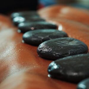 Full Body / Hot Stone Massage + Steam